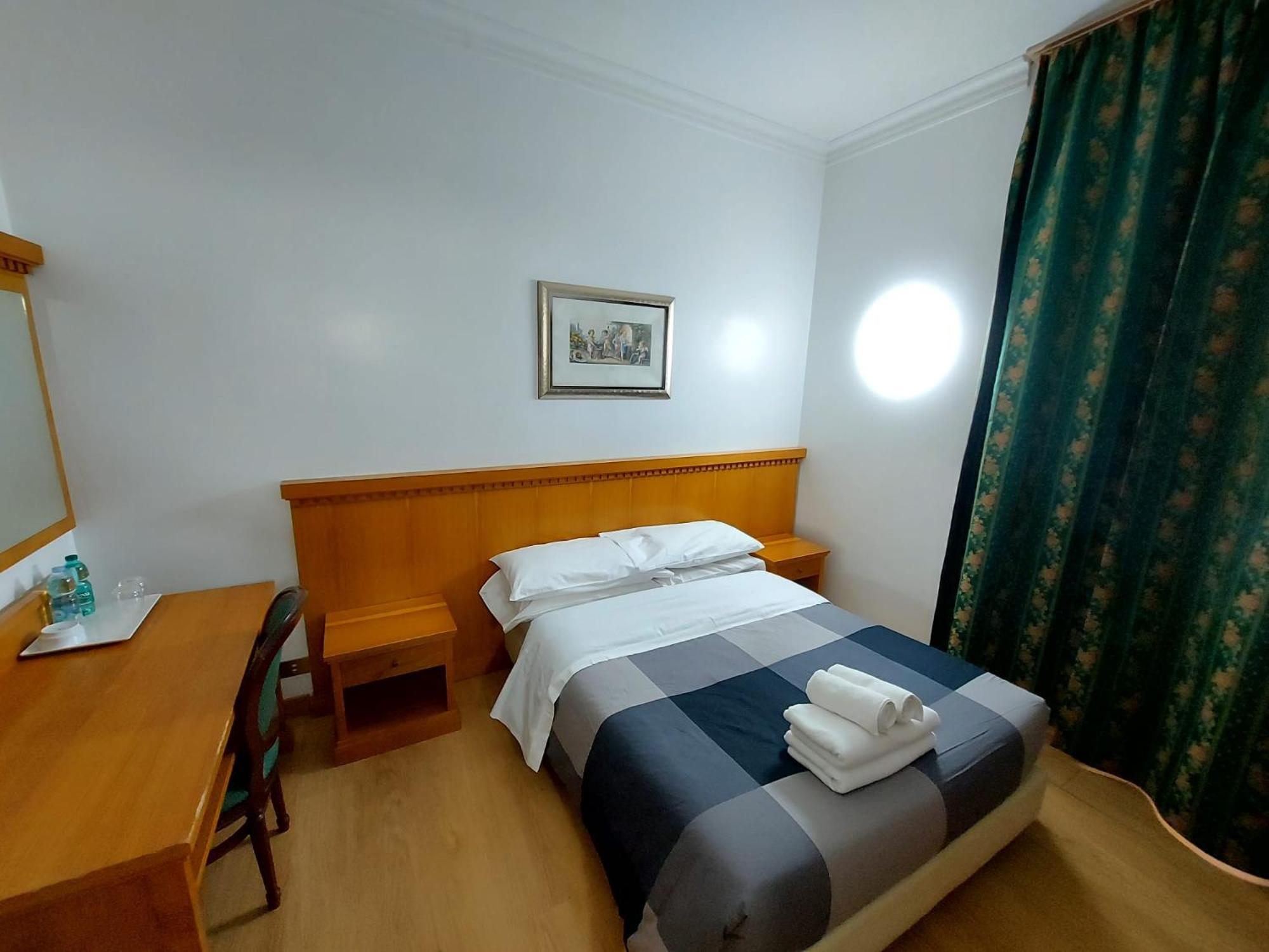 Hotel Positano 2 Rzym Zewnętrze zdjęcie