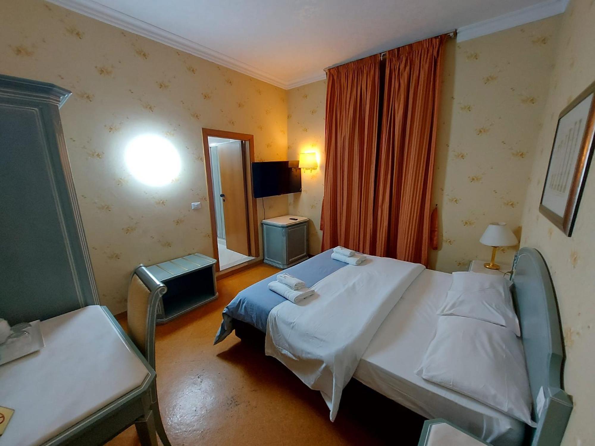 Hotel Positano 2 Rzym Zewnętrze zdjęcie